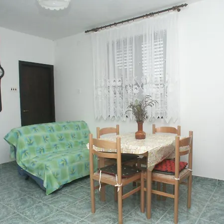 Appartement With A Parking Space Rukavac Vis 2473
